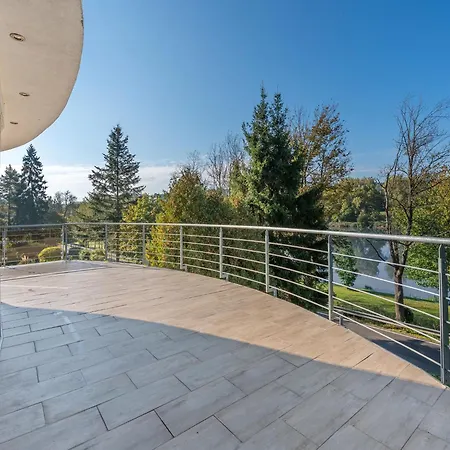 U Rybnika By Interhome Апартаменты Stribrna Skalice